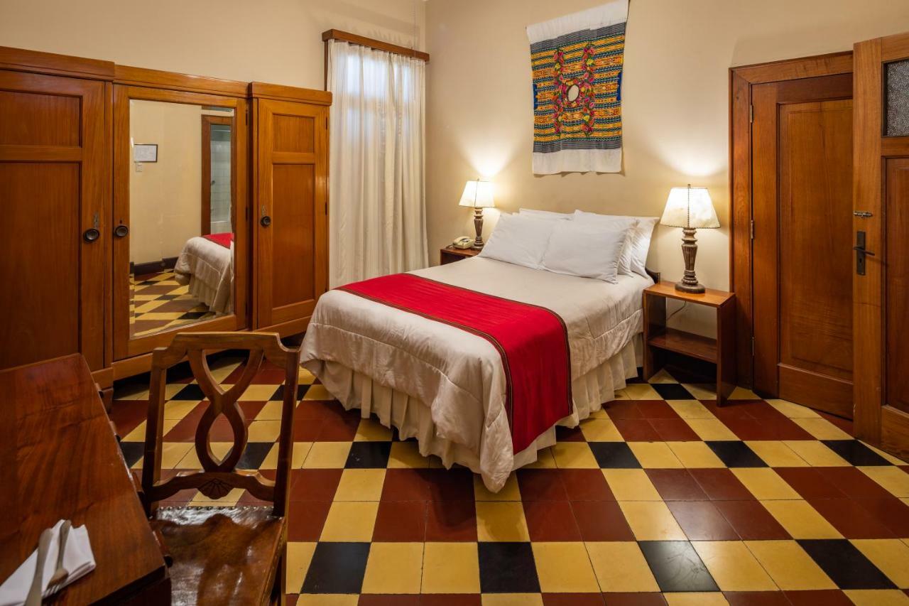 Hotel Panamerican Guatemala City Bagian luar foto