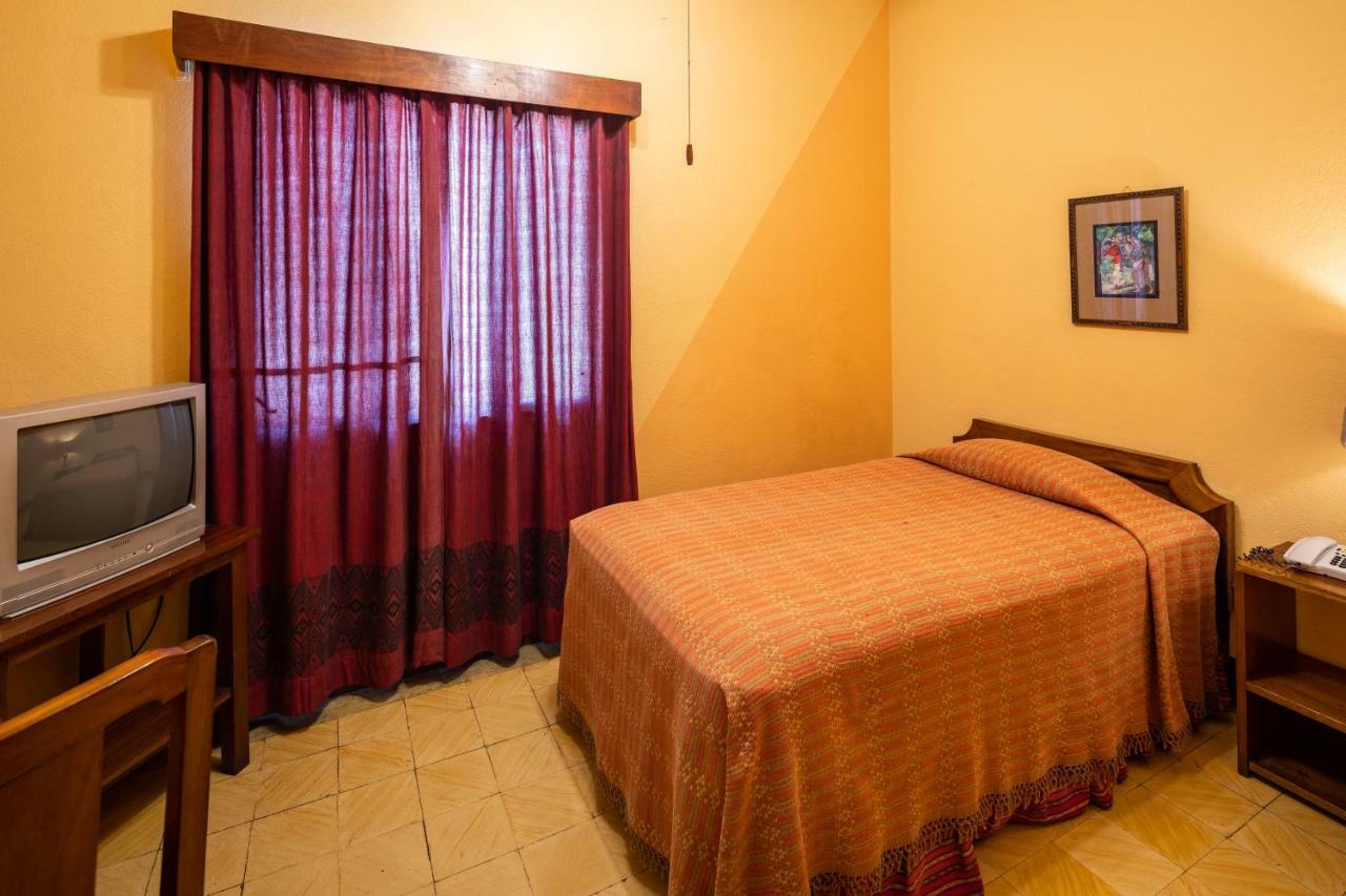 Hotel Panamerican Guatemala City Bagian luar foto